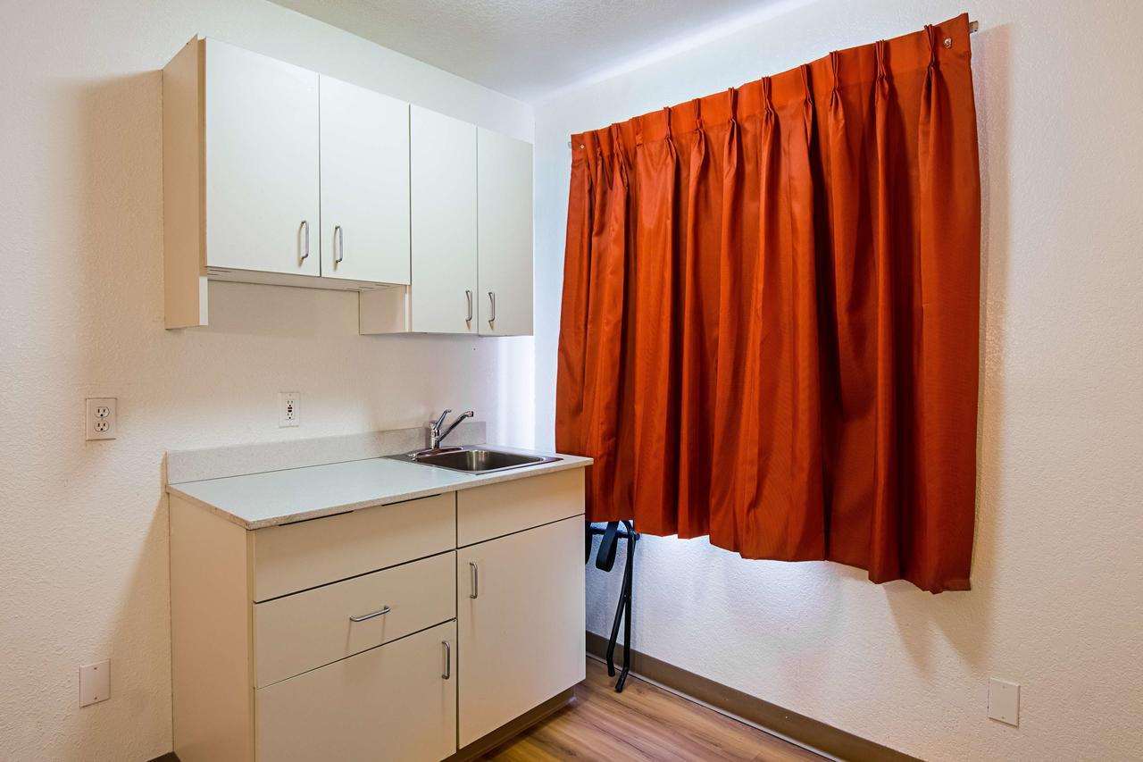 Motel 6 Little Rock South Екстериор снимка